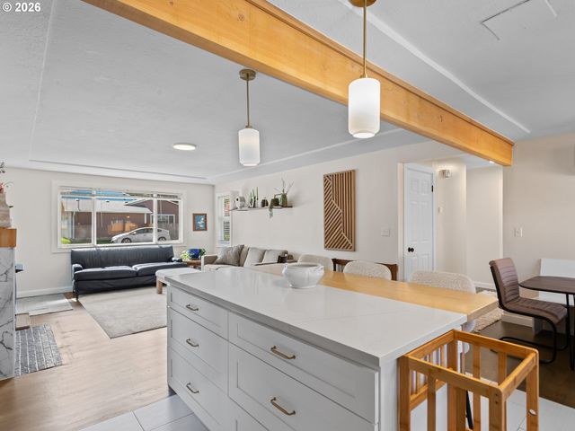 20149 Ne OREGON St, Fairview, OR 97024