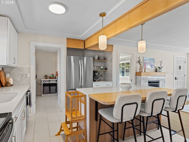 20149 Ne OREGON St, Fairview, OR 97024