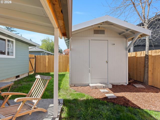 20149 Ne OREGON St, Fairview, OR 97024