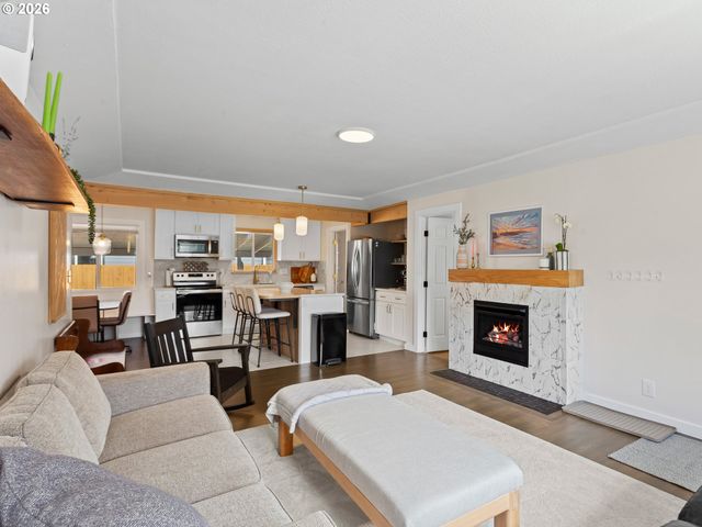 20149 Ne OREGON St, Fairview, OR 97024