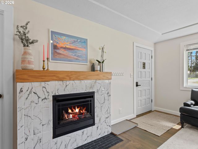 20149 Ne OREGON St, Fairview, OR 97024