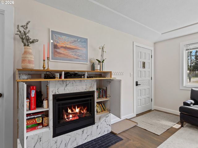 20149 Ne OREGON St, Fairview, OR 97024