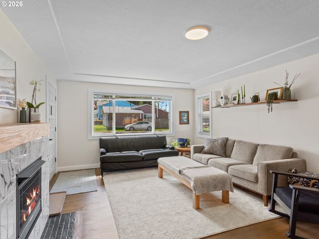 20149 Ne OREGON St, Fairview, OR 97024