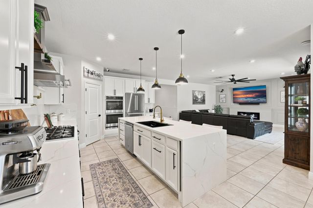 1183 BUSHEL CREEK Crossing, Loxahatchee, FL 33470