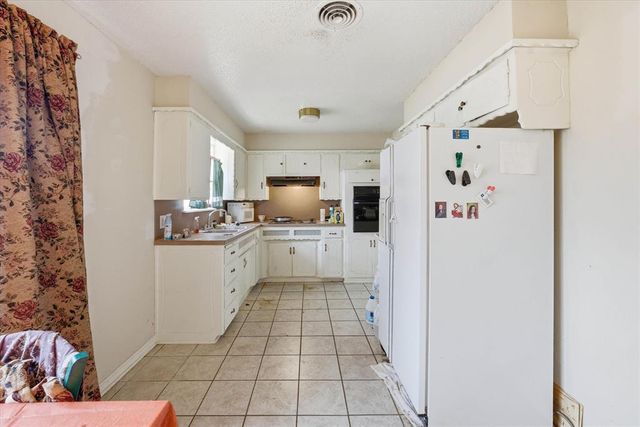 508 SW 60th Terrace, Oklahoma City, OK 73139