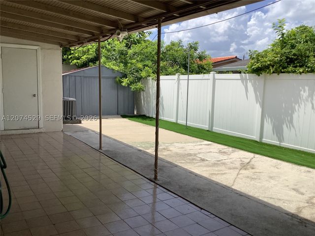 11019 SW 5th St 11019, Sweetwater, FL 33174