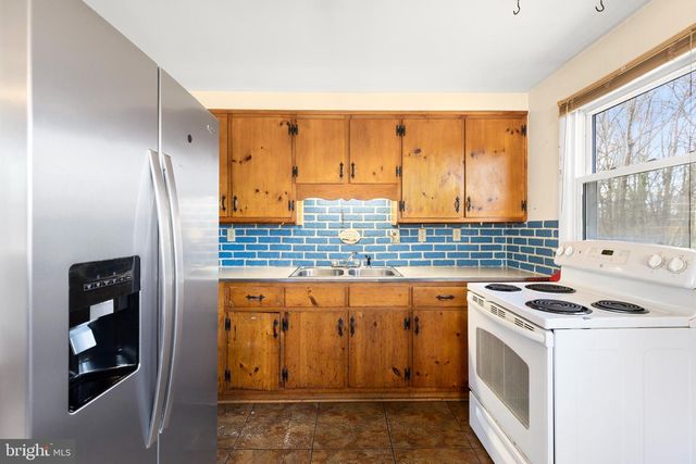 18318 FOX MOUNTAIN LN, Culpeper, VA 22701