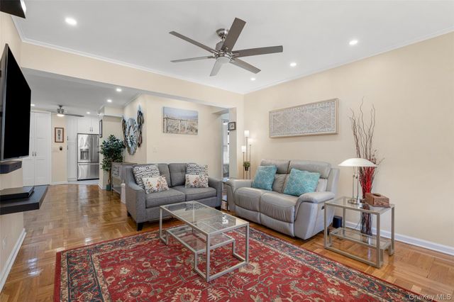 620 W 239th Street 2C, Bronx, NY 10463