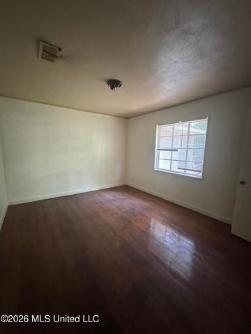 3206 Rosemary Avenue, Jackson, MS 39212