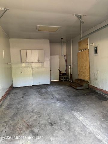 3206 Rosemary Avenue, Jackson, MS 39212