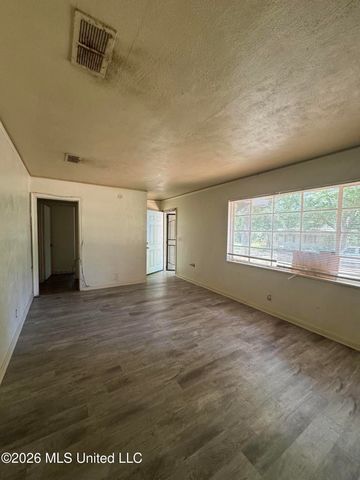3206 Rosemary Avenue, Jackson, MS 39212