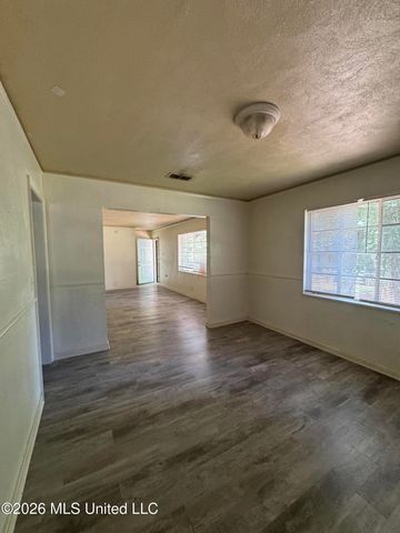 3206 Rosemary Avenue, Jackson, MS 39212