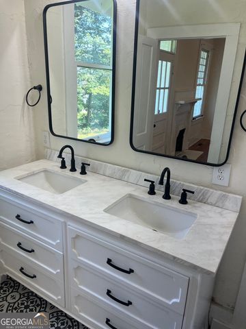 320 W Gordon Street, Thomaston, GA 30286