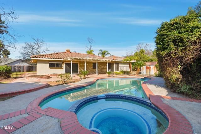 295 E Blue Mountain Way, Claremont, CA 91711