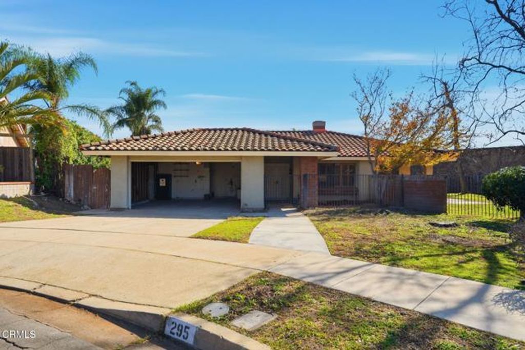 295 E Blue Mountain Way, Claremont, CA 91711