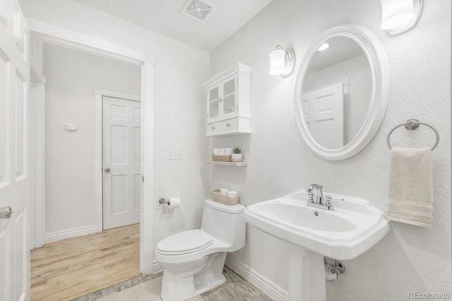 800 E 18th Avenue 107, Denver, CO 80218