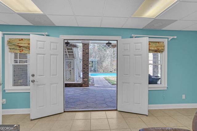 100 Chandler Lane, Loganville, GA 30052