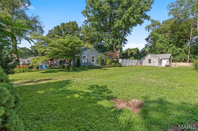 7719 Elton Street, Affton, MO 63123
