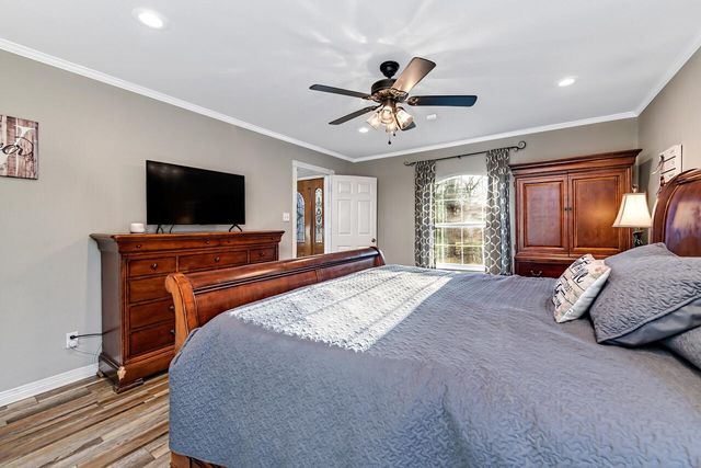 102 County Road 424A, Lorena, TX 76655