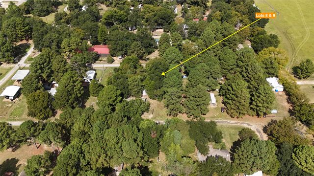 180 Cedar Drive, Streetman, TX 75859