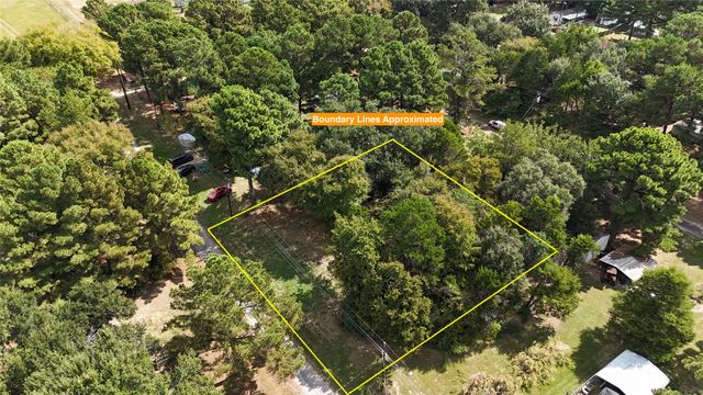 180 Cedar Drive, Streetman, TX 75859