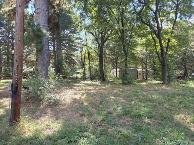 180 Cedar Drive, Streetman, TX 75859