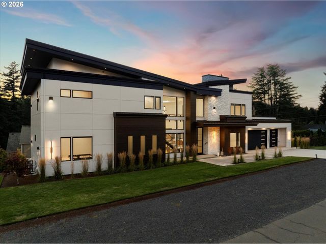 13041 THOMA Rd, Lake Oswego, OR 97034