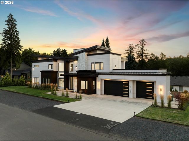 13041 THOMA Rd, Lake Oswego, OR 97034