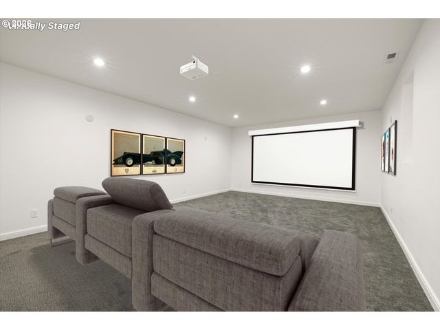 13041 THOMA Rd, Lake Oswego, OR 97034