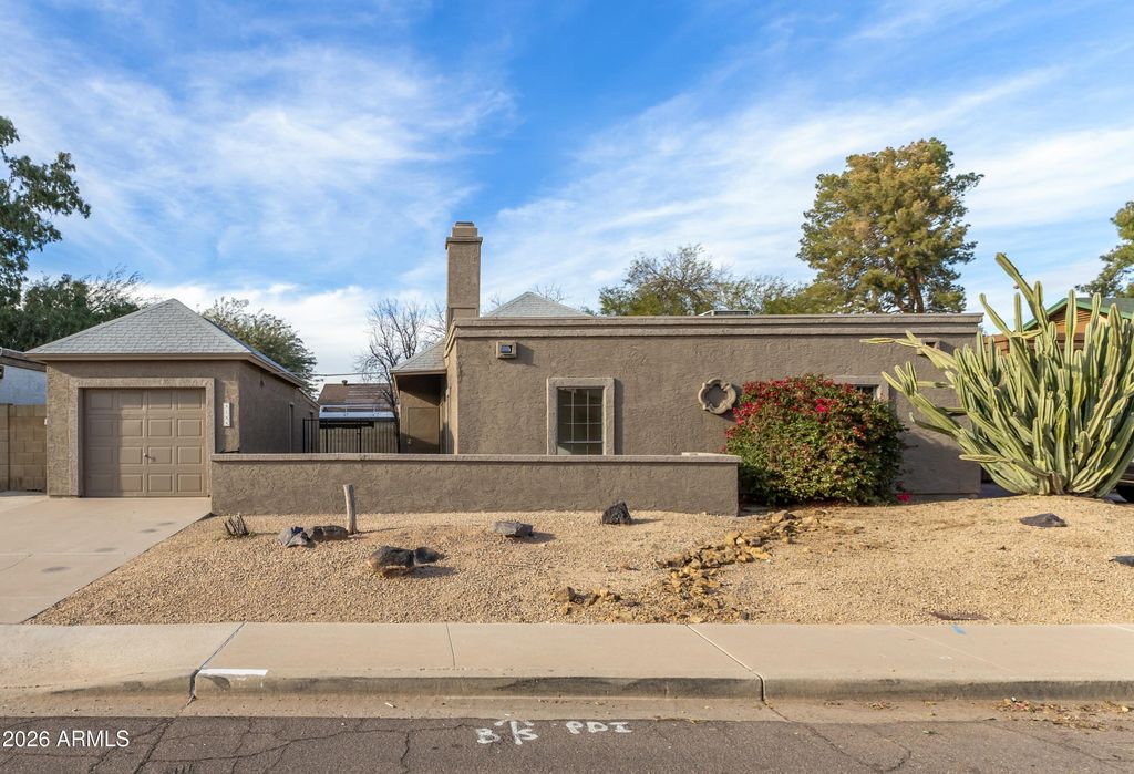 4144 W MICHIGAN Avenue, Glendale, AZ 85308