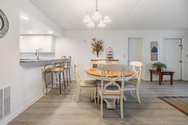 12760 INDIAN ROCKS ROAD 104, Largo, FL 33774