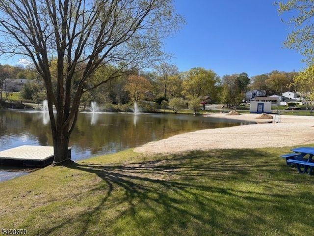 315 Hudson Ave, Hopatcong Boro, NJ 07843