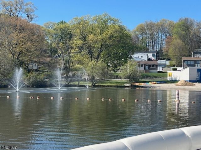 315 Hudson Ave, Hopatcong Boro, NJ 07843