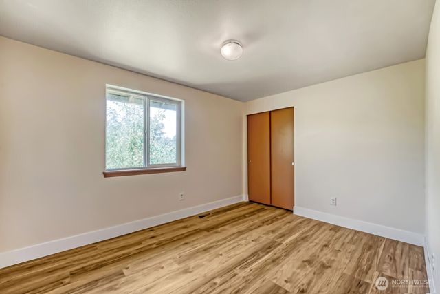 23419 23rd Avenue S, Des Moines, WA 98198