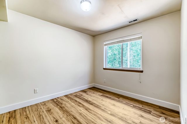 23419 23rd Avenue S, Des Moines, WA 98198