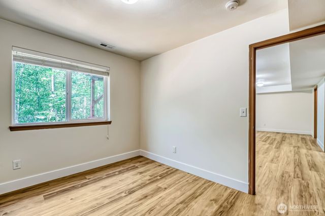 23419 23rd Avenue S, Des Moines, WA 98198
