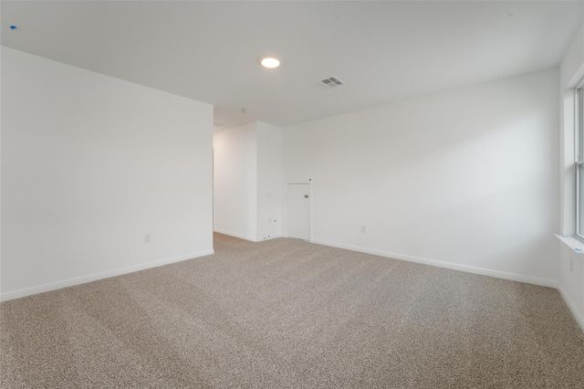 435 Mustang Lake CIR, Buda, TX 78610