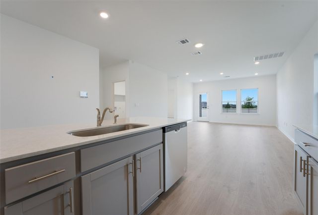 435 Mustang Lake CIR, Buda, TX 78610