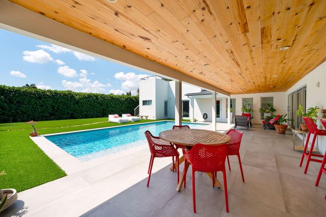 1398 SW 14th Street, Boca Raton, FL 33486