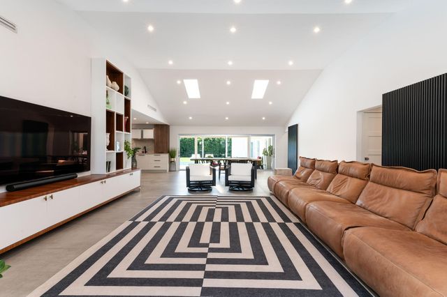 1398 SW 14th Street, Boca Raton, FL 33486