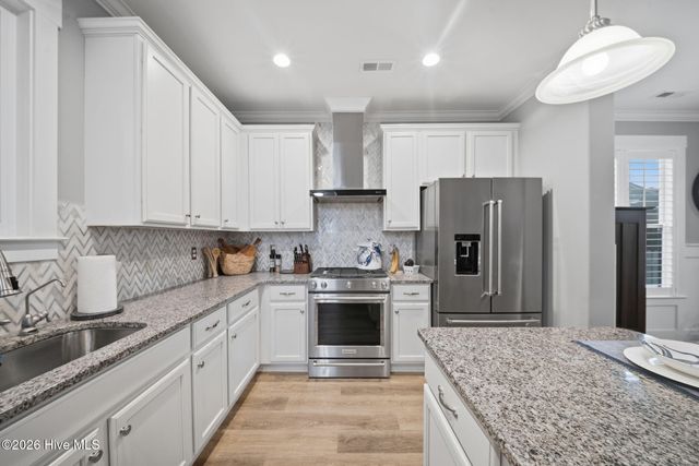 2053 Simmerman Way, Leland, NC 28451