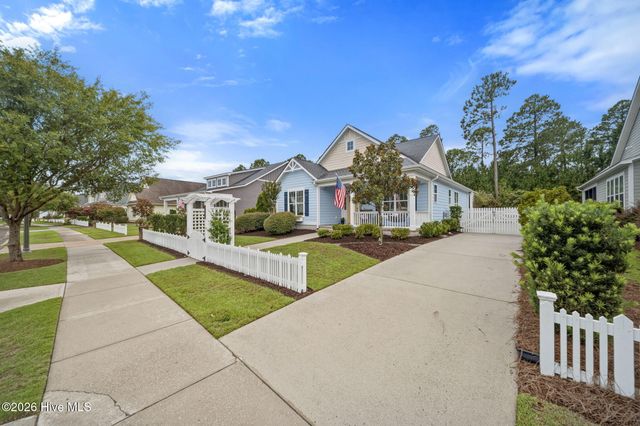 2053 Simmerman Way, Leland, NC 28451