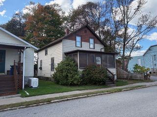 2018 WATER Street, Erie, PA 16510