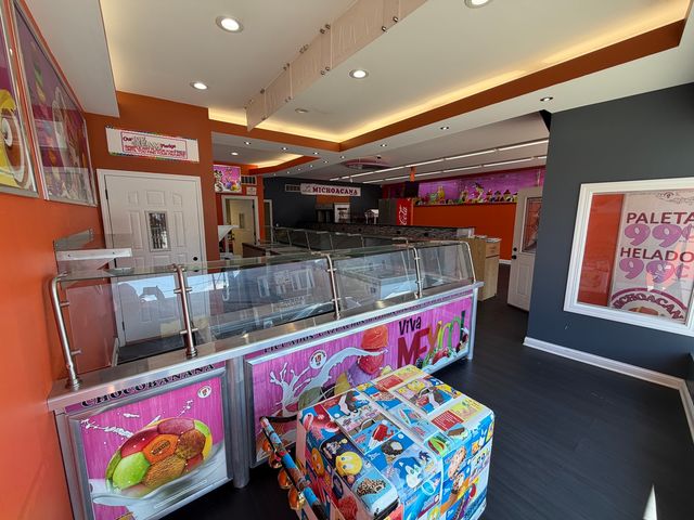 10111 S Ewing Avenue, Chicago, IL 60617