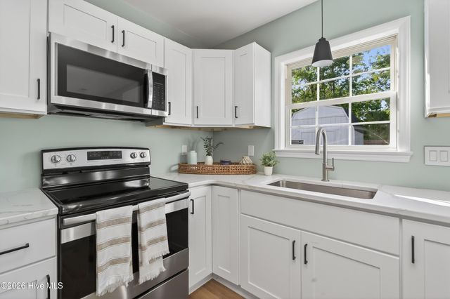 2410 Oban Court, Wilmington, NC 28411