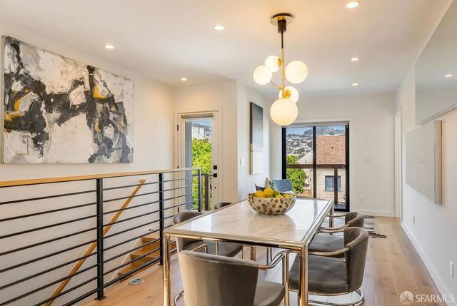 32 Edinburgh Street, San Francisco, CA 94112