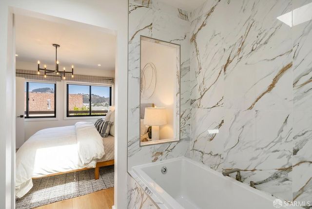 32 Edinburgh Street, San Francisco, CA 94112