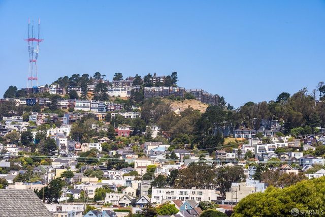 32 Edinburgh Street, San Francisco, CA 94112