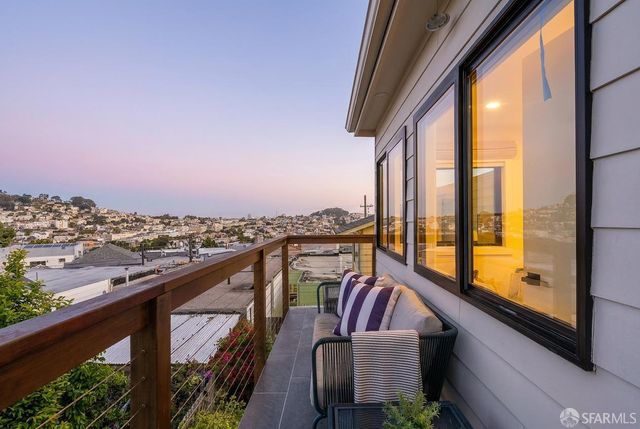 32 Edinburgh Street, San Francisco, CA 94112