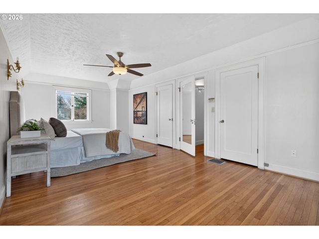 6971 N VINCENT Ave, Portland, OR 97217